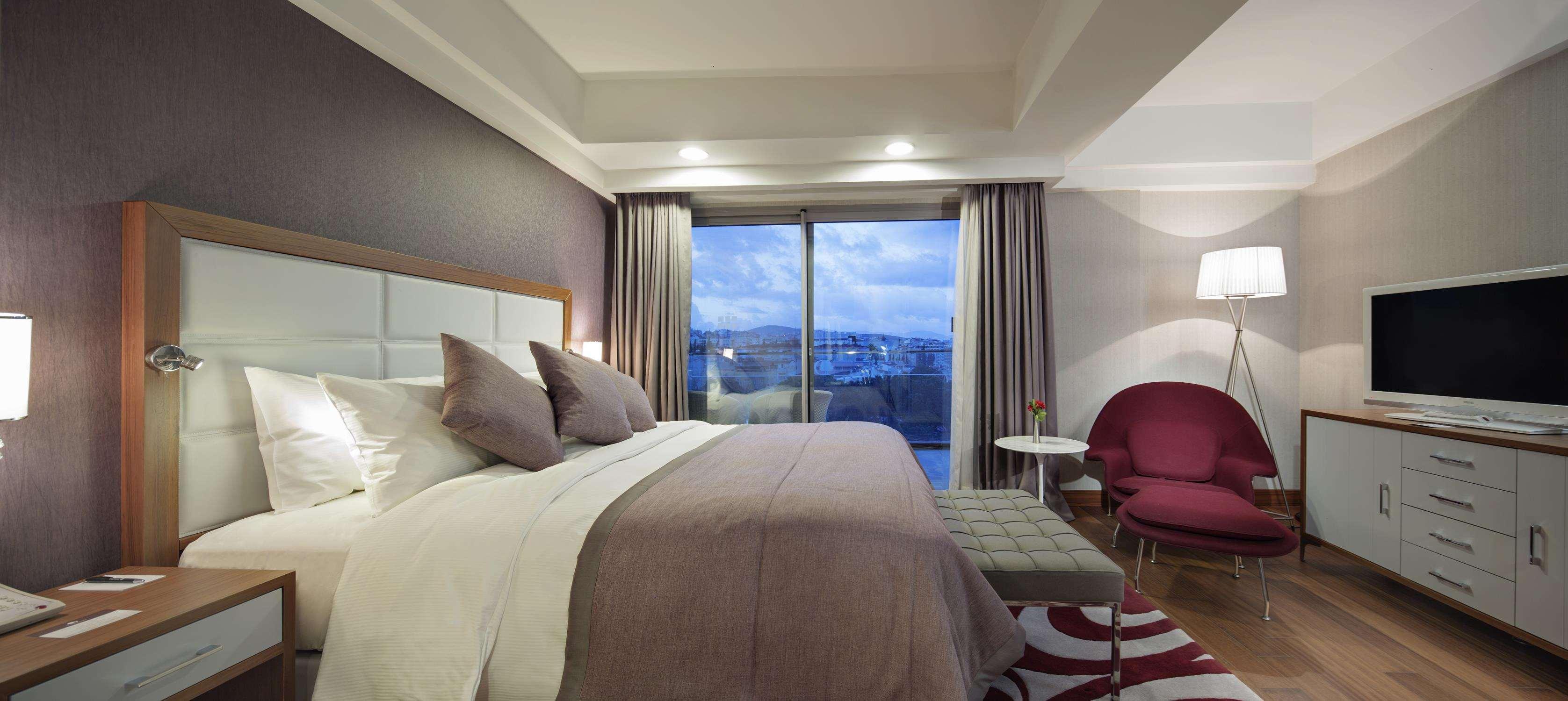 Doubletree By Hilton Kusadası Eksteriør billede